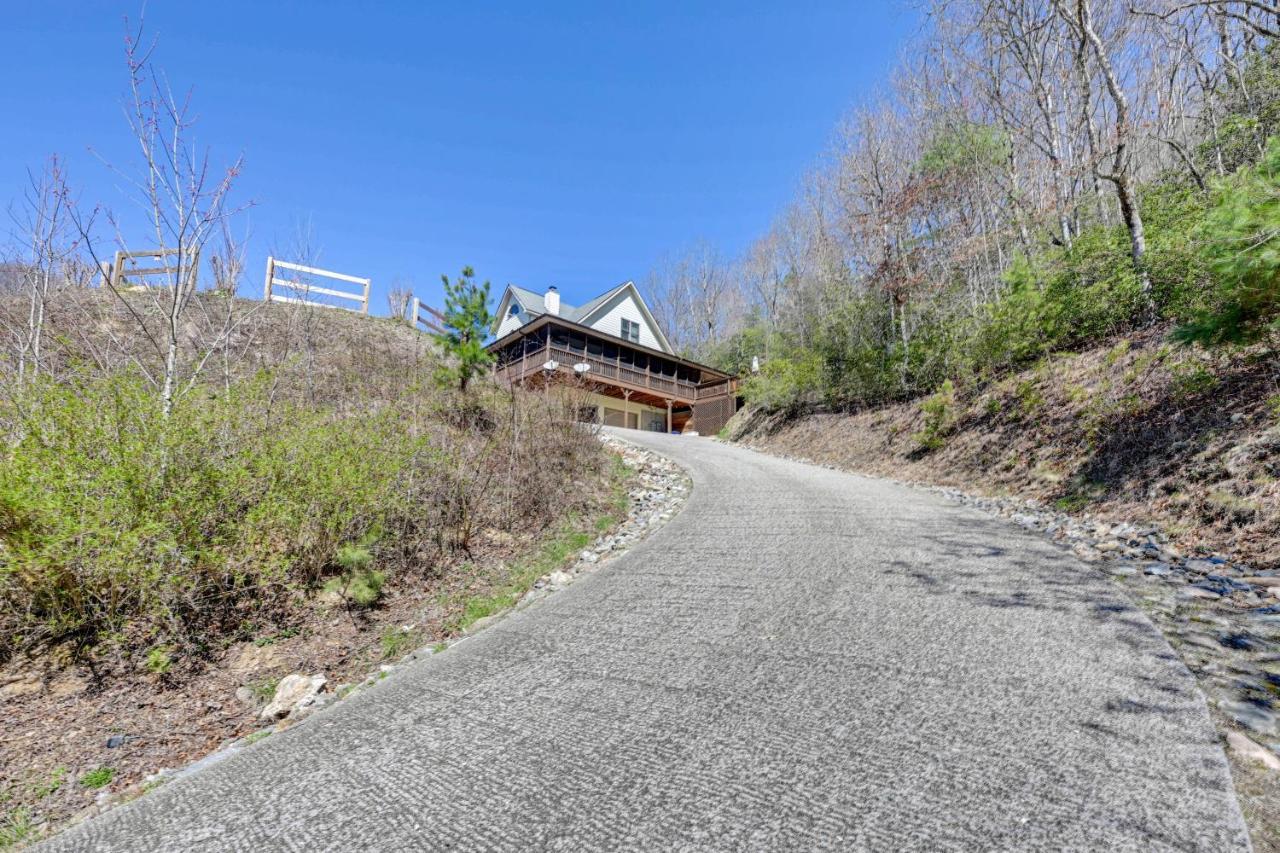 Beautiful Bryson City Home With Hot Tub And Mtn Views! Eksteriør bilde